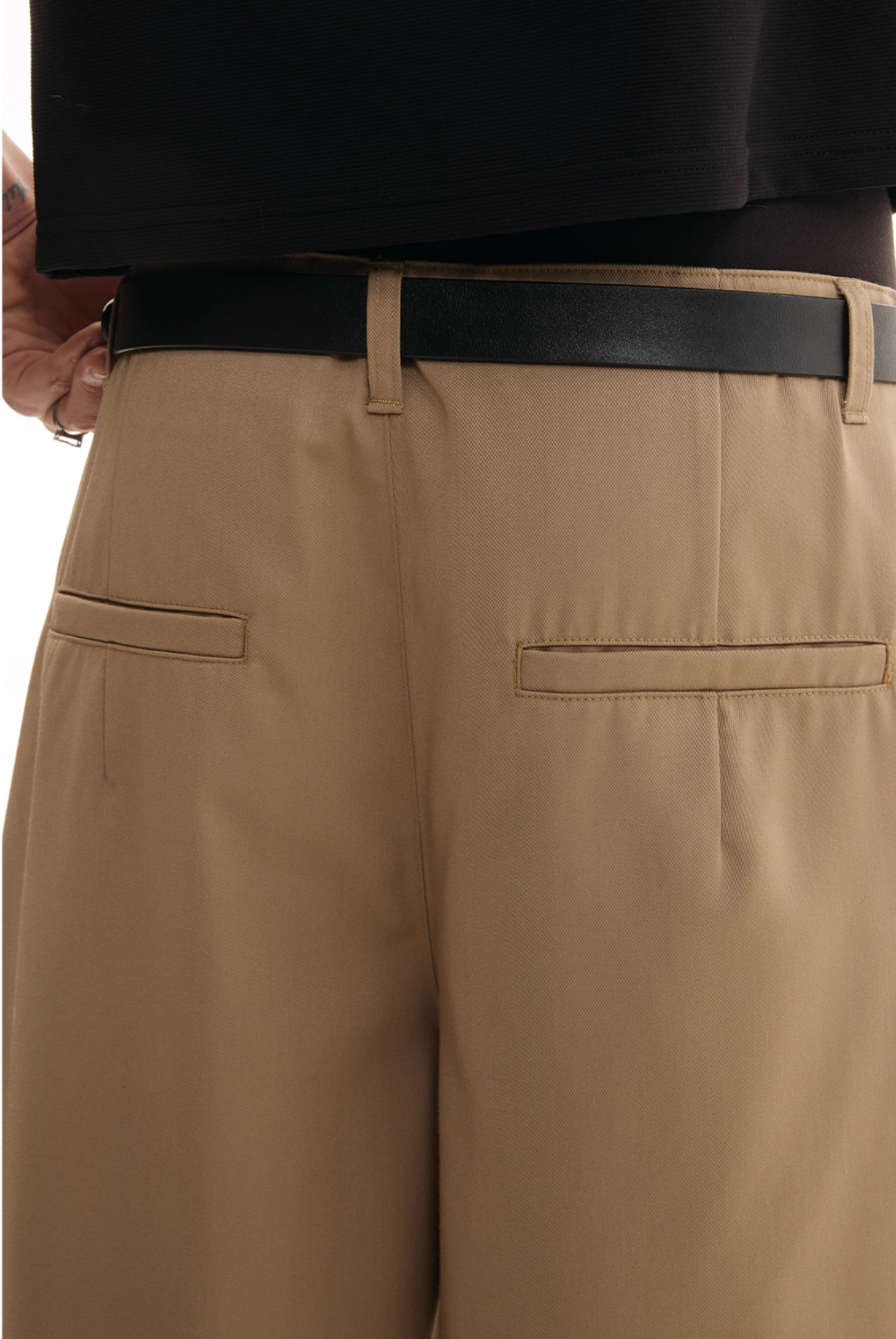 STRAIGHT FIVE-CUT SHORTS