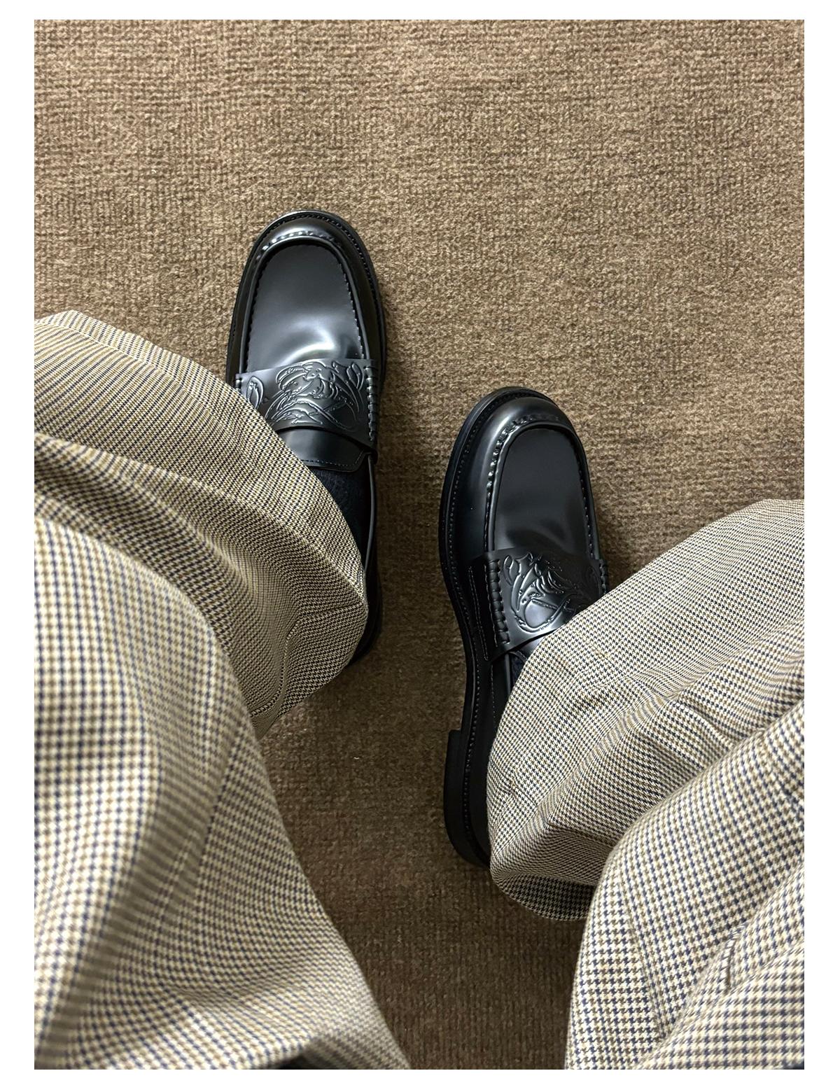 VAMPIRE LOAFER