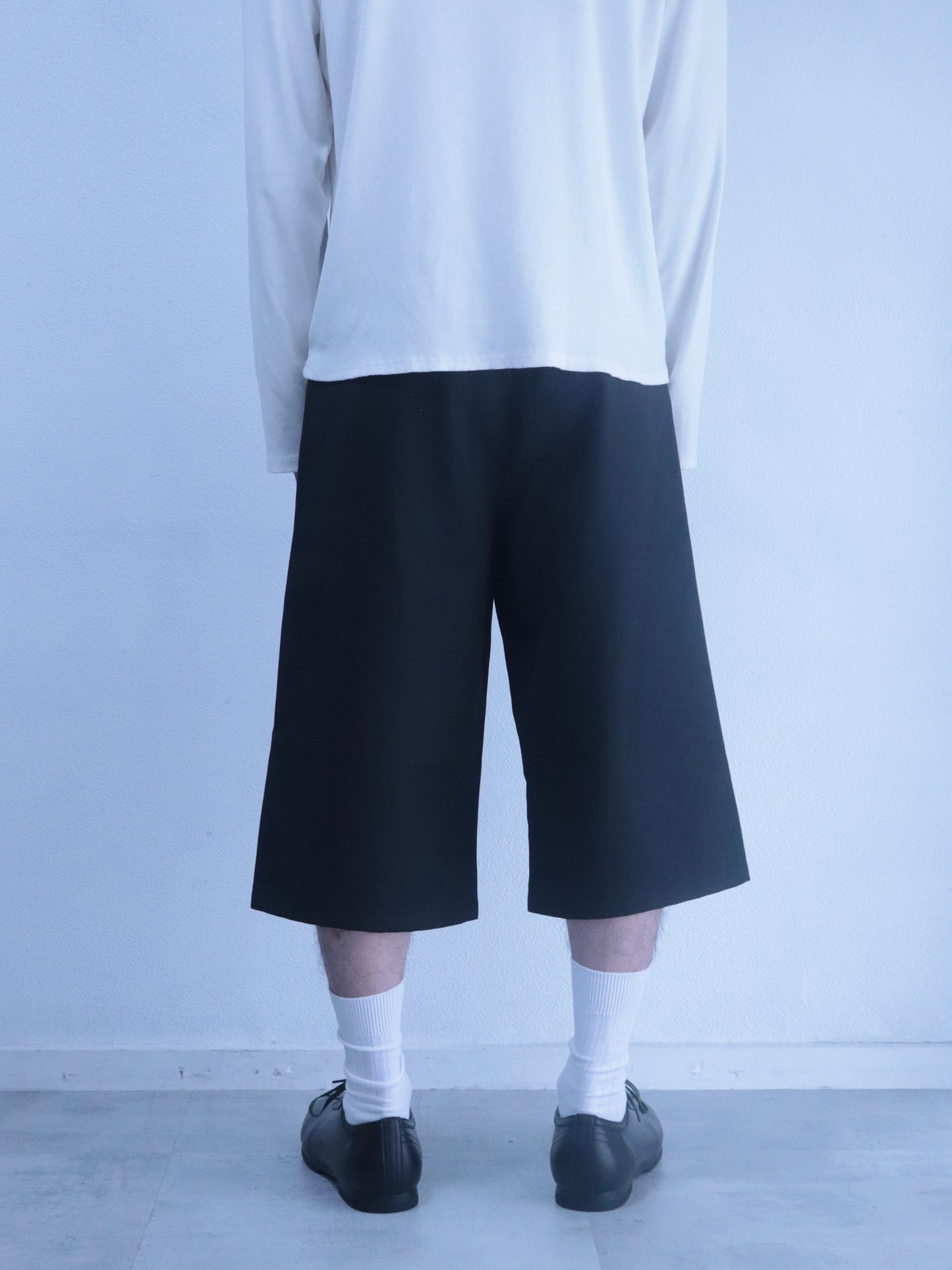 Cropped Wide Shorts