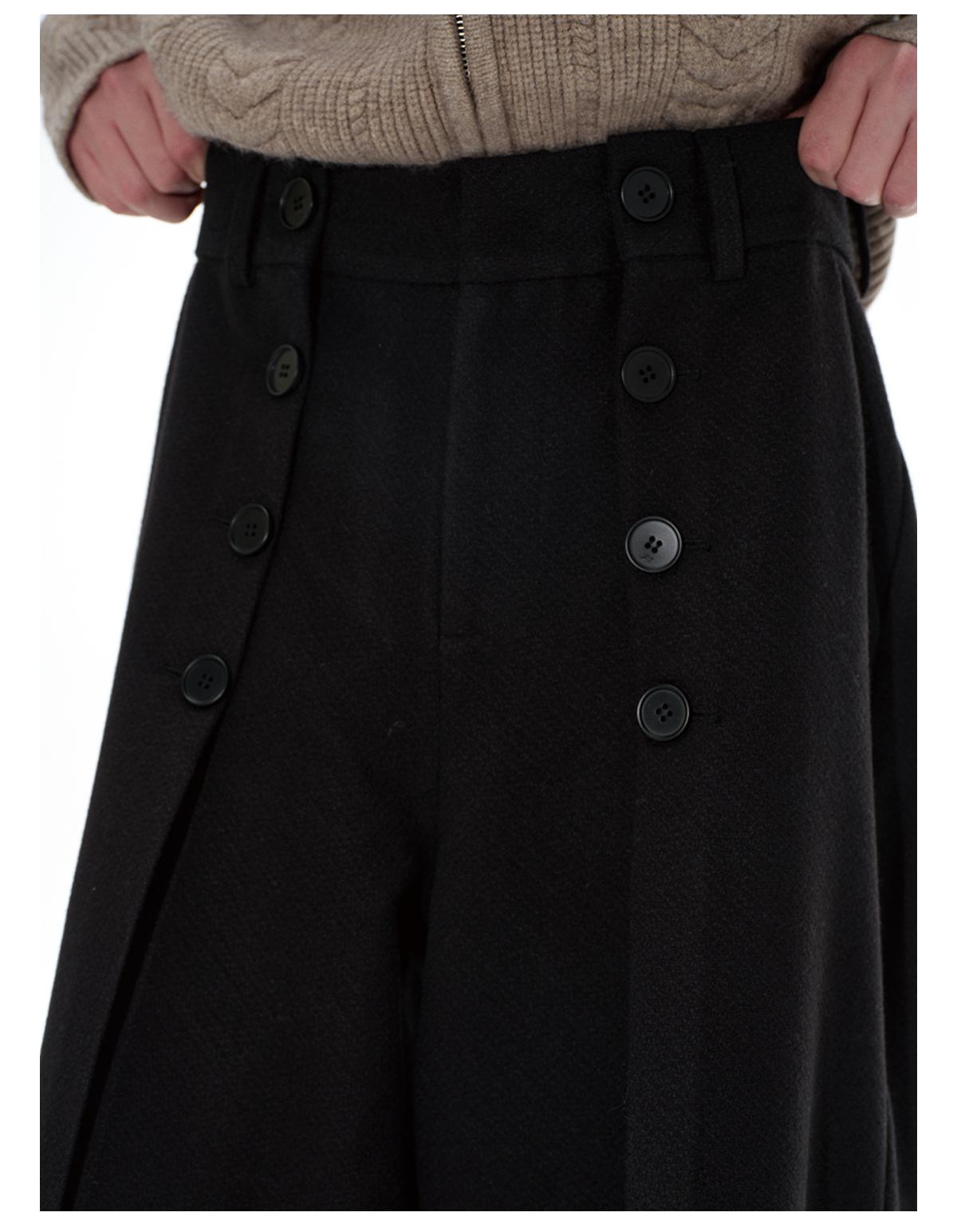 BUTTON PANTS