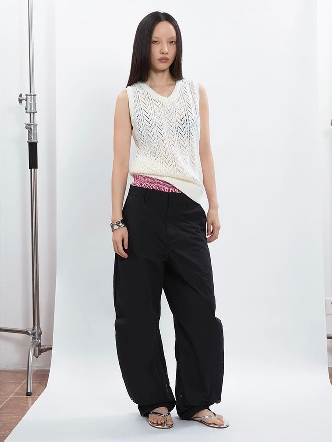 KNIT V-NECK VEST