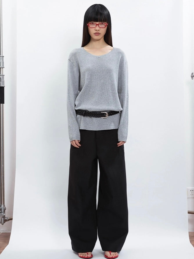 SOLID V-NECK KNIT