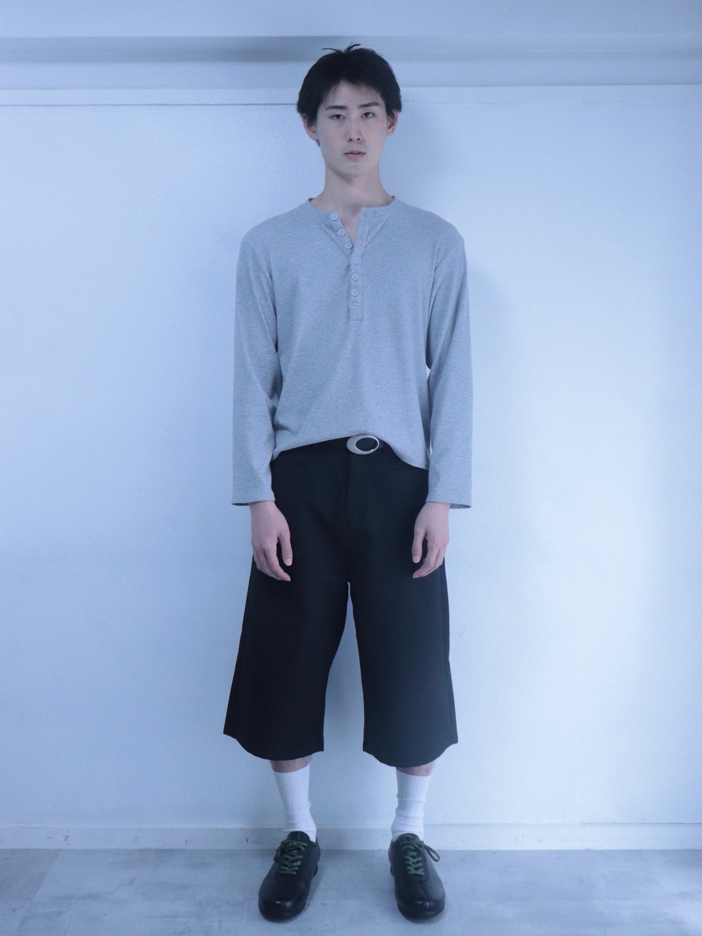 Henley Sleeve