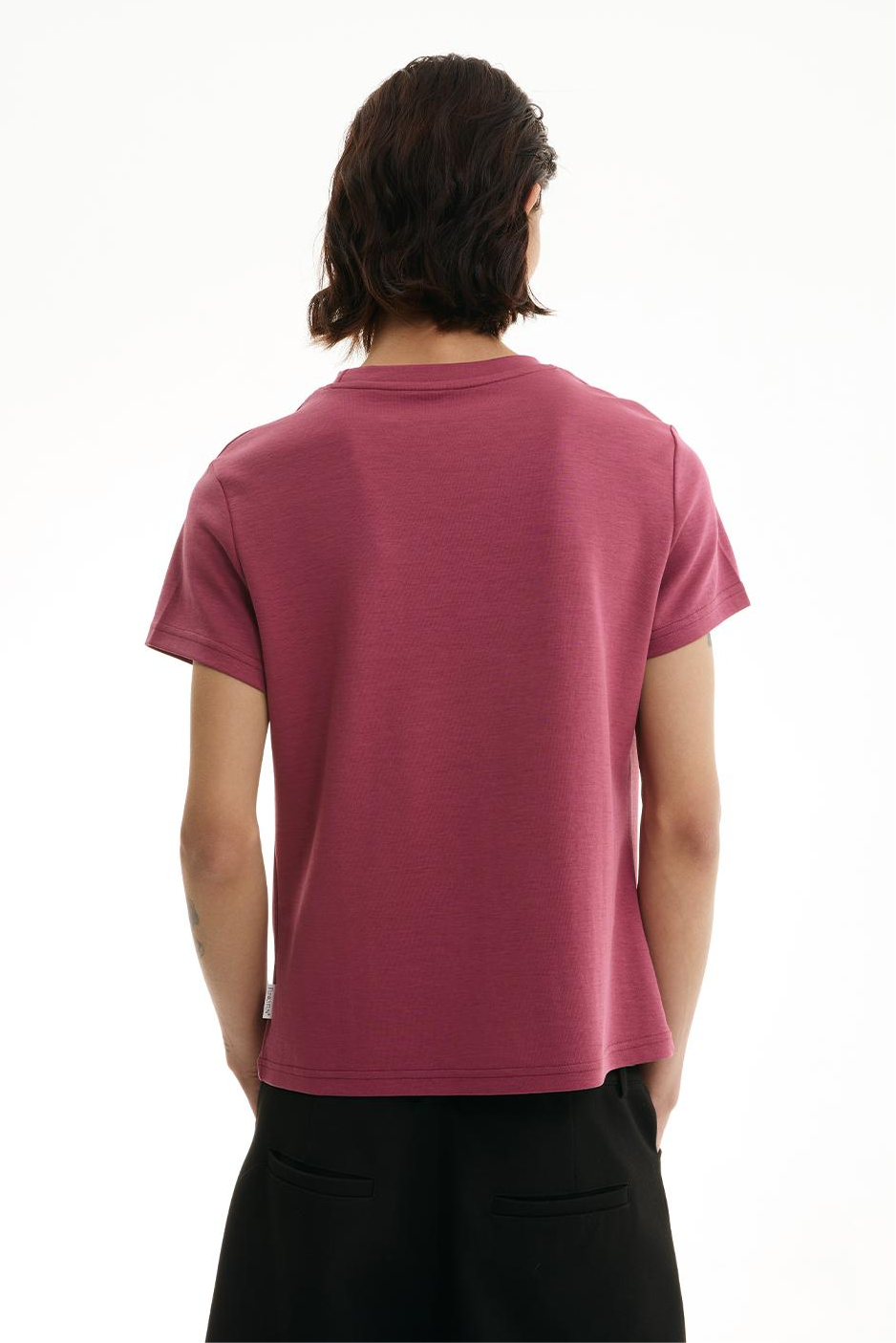 LABEL LOGO TEE