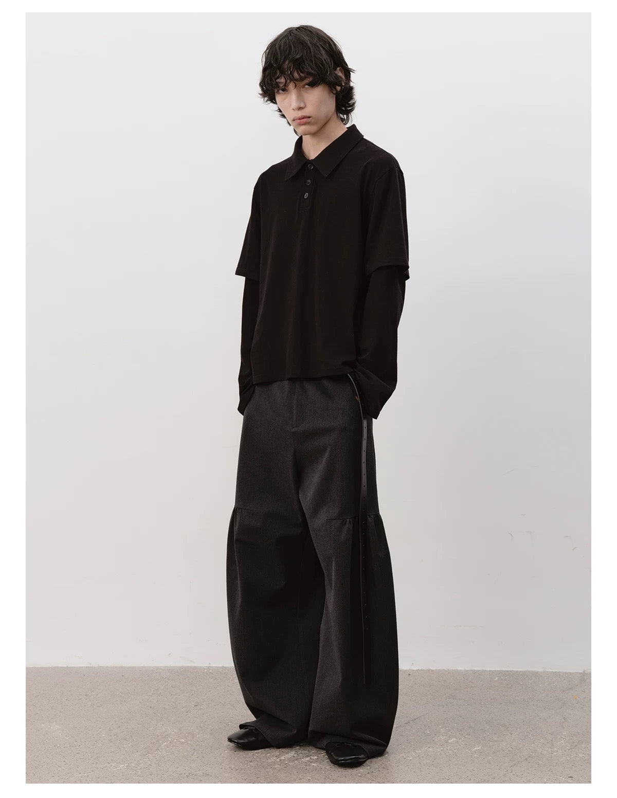 TWO FAKES SLEEVE