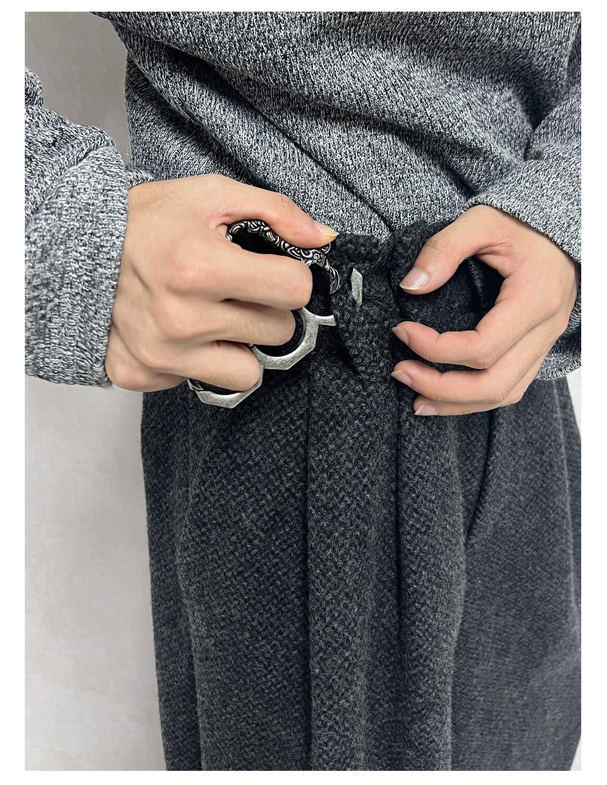 KNCKLE KEYRING