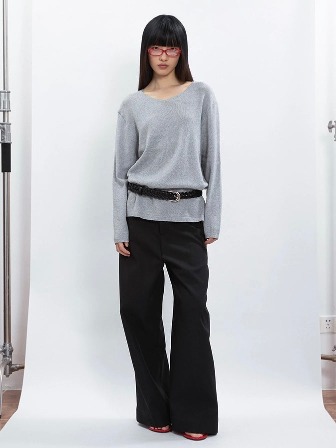 SOLID V-NECK KNIT