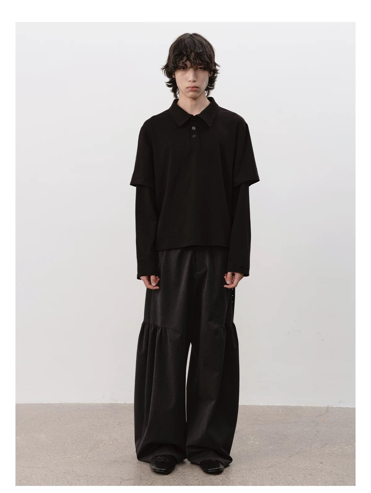 TWO FAKES SLEEVE