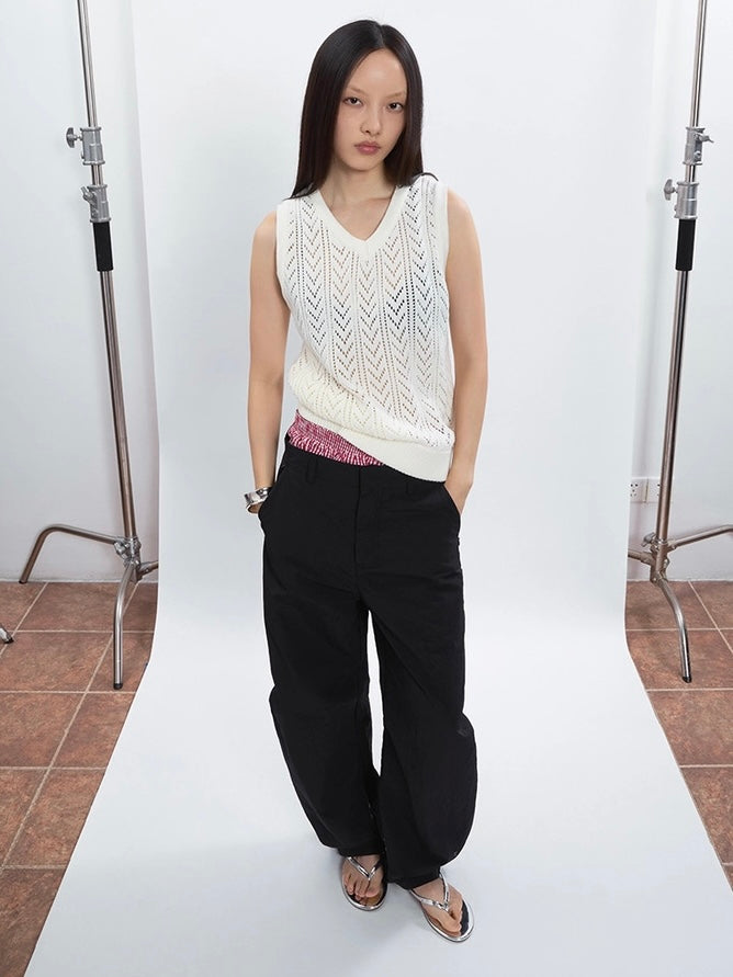 KNIT V-NECK VEST