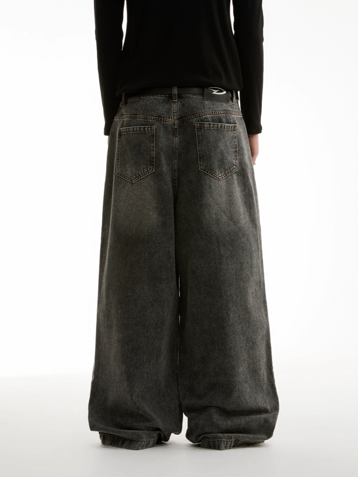 BLACK WIDE DENIM
