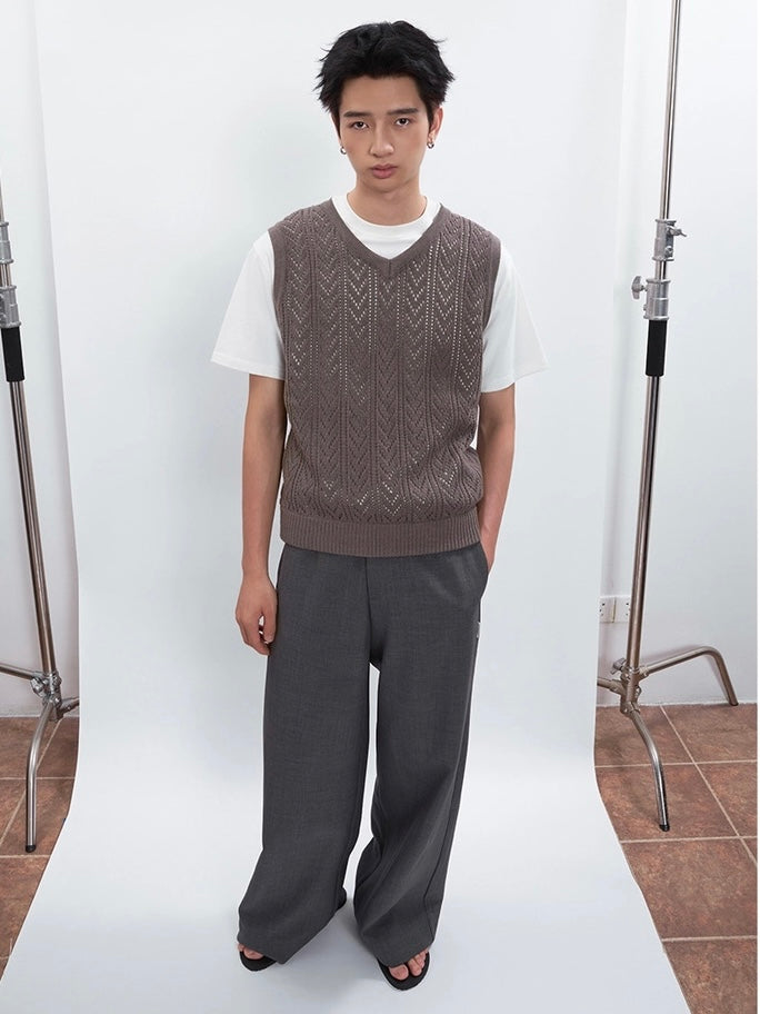 KNIT V-NECK VEST