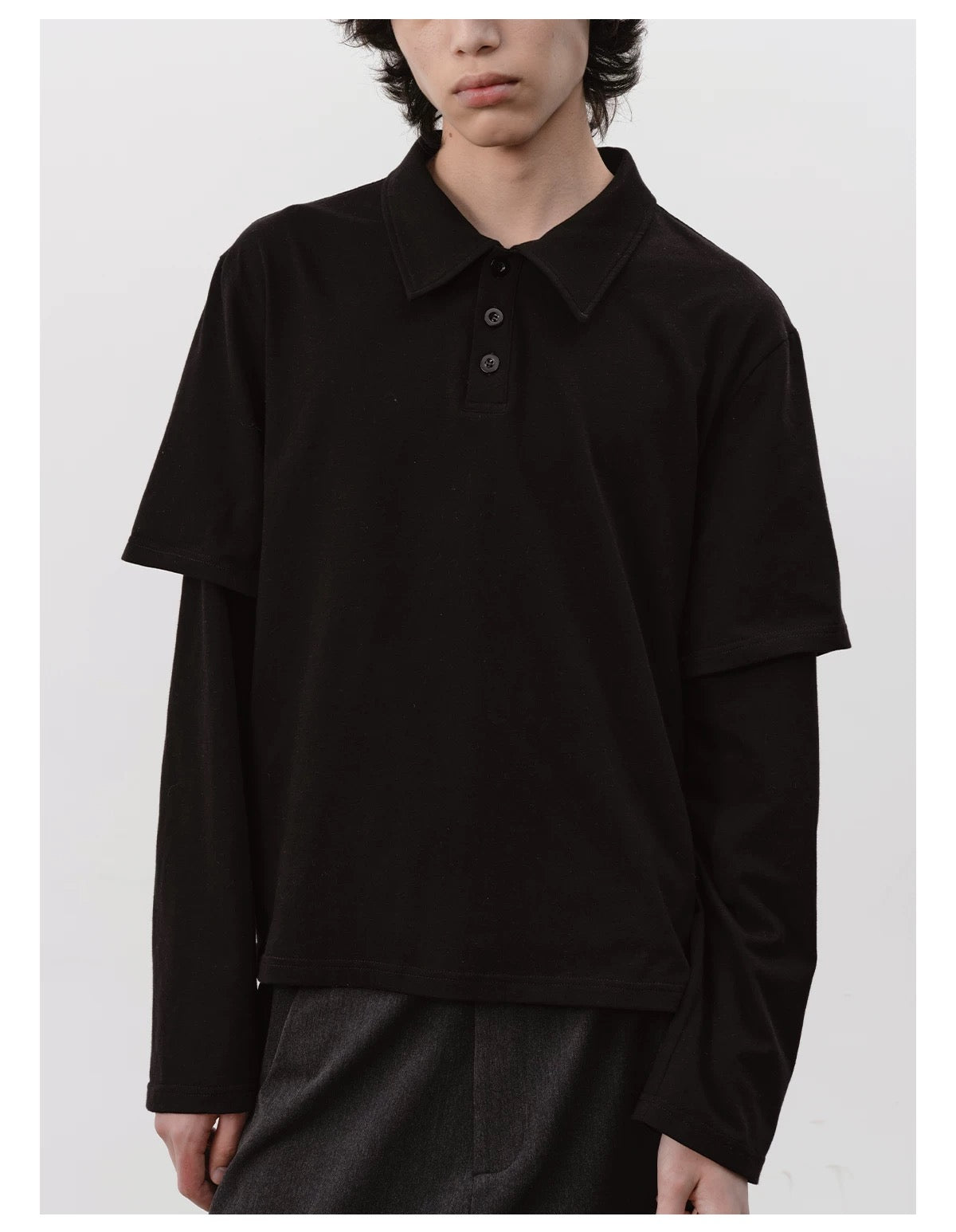 TWO FAKES SLEEVE
