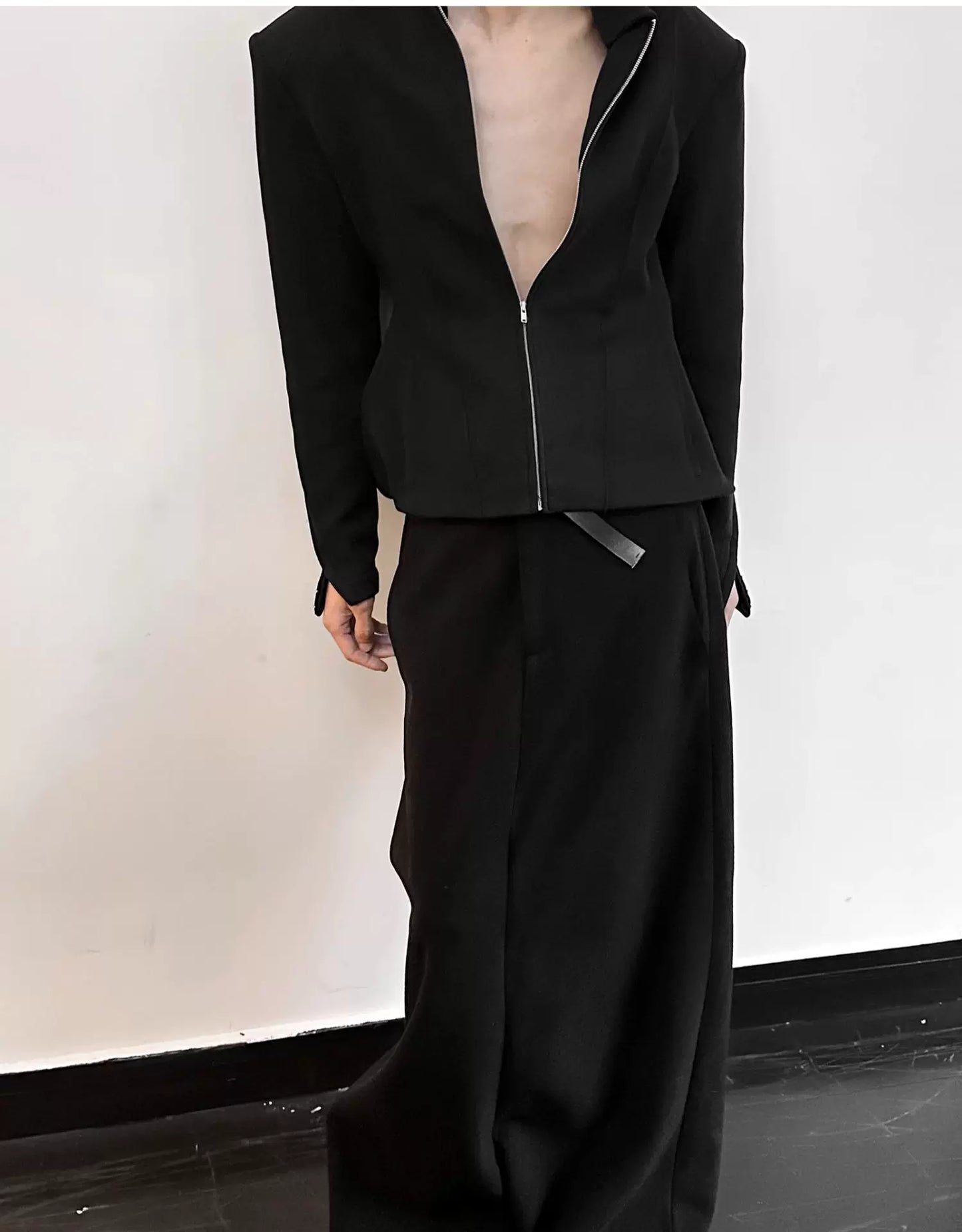ULTRA HIGH-WAIST TRAPEZE PANTS