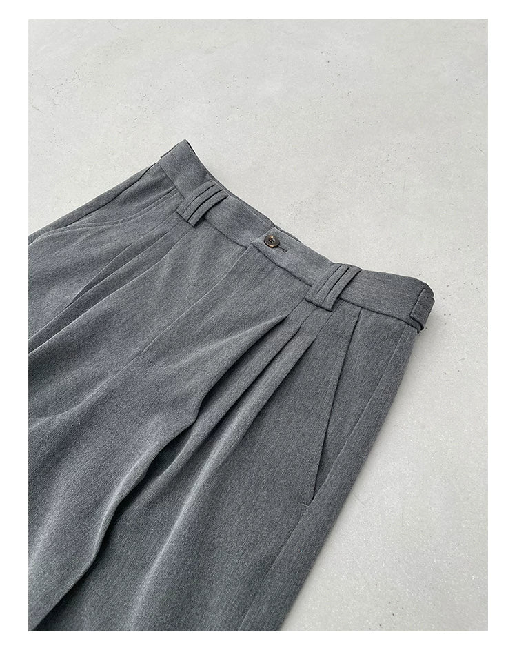 PLEATED CASUAL JORTS
