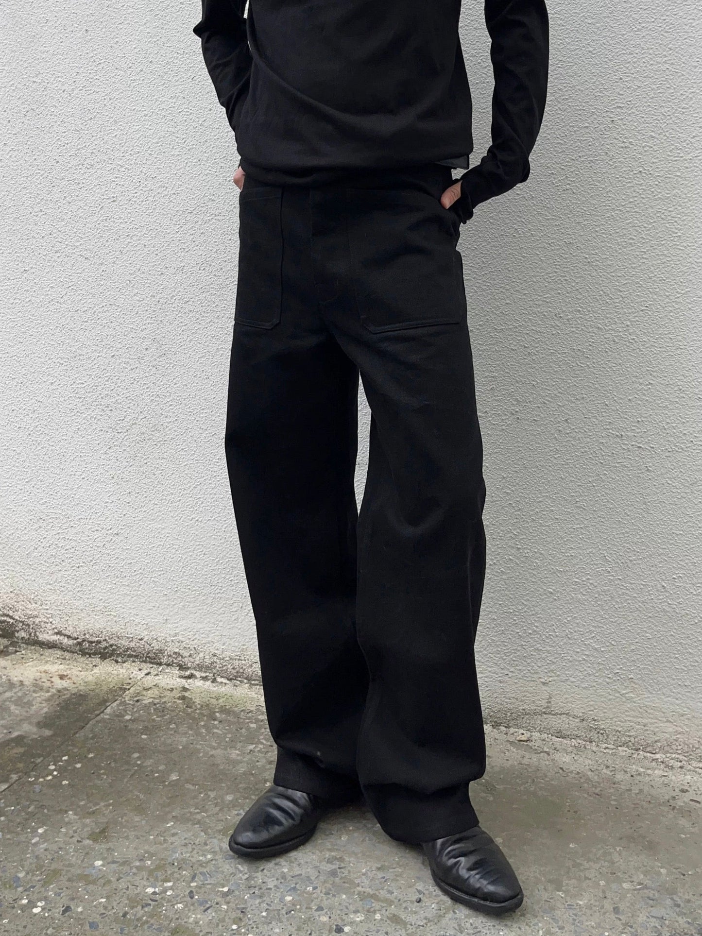 BACK POCKET JEANS