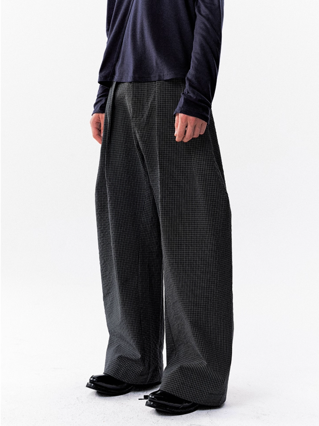 CHECKERED NYLON PANTS