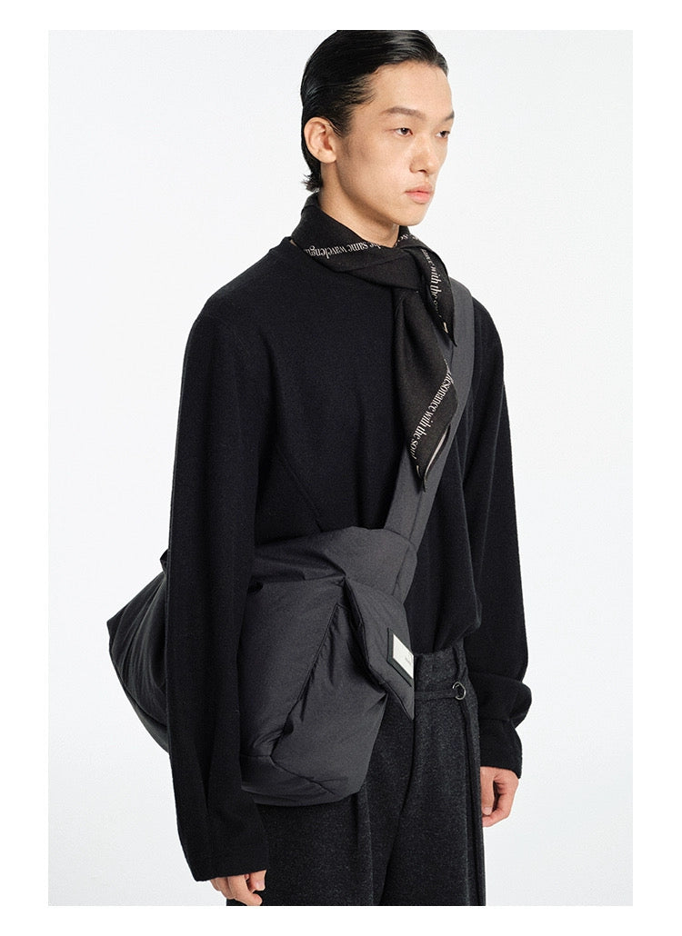 QUILTED SHOULDER BAG