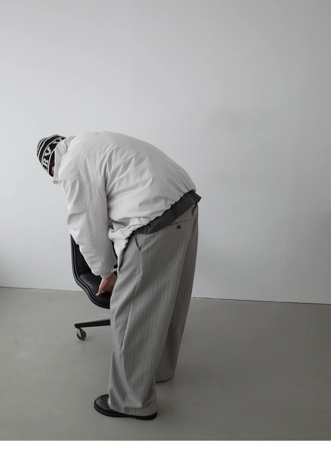 RETRO STRIPED WIDE-LEG PANTS