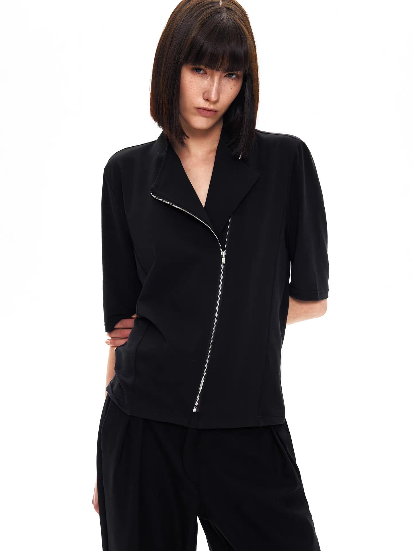 BLACK PATCHWORK SLIM TEE