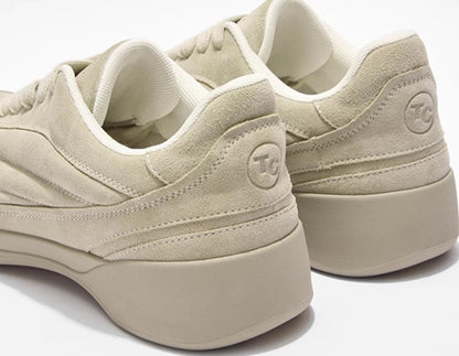 HEIGHT-BOOSTING CASUAL SNEAKERS