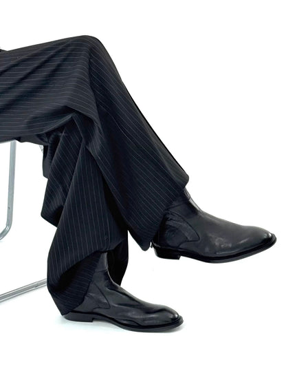 POINTED CHELSEA BOOTS