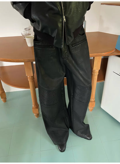 COATED BIKER CAPRI PANTS