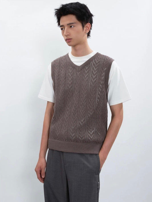 KNIT V-NECK VEST