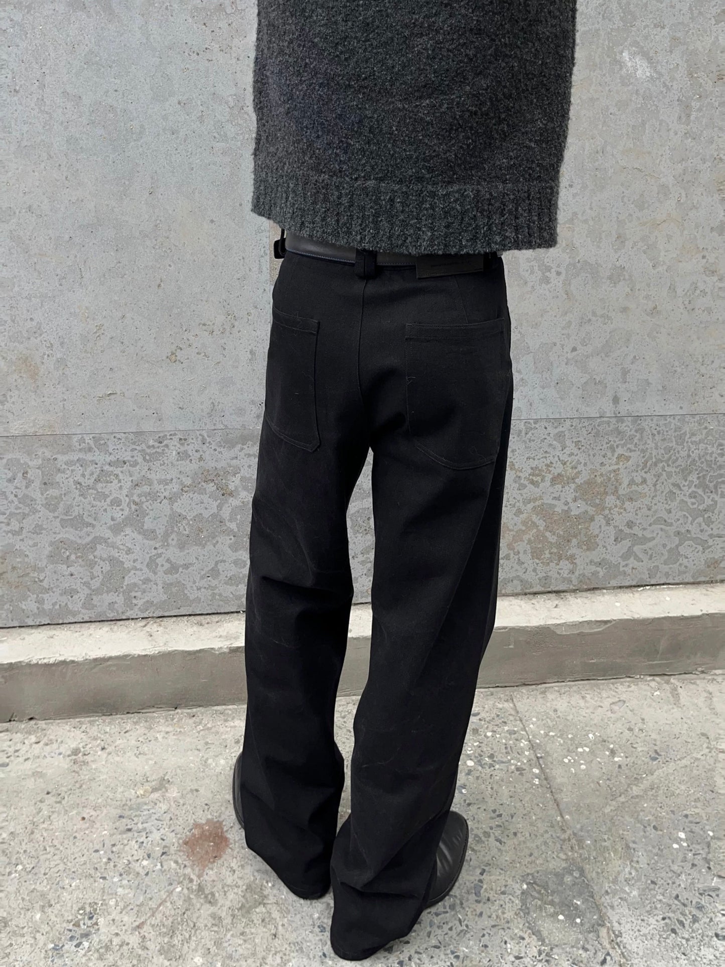 BACK POCKET JEANS