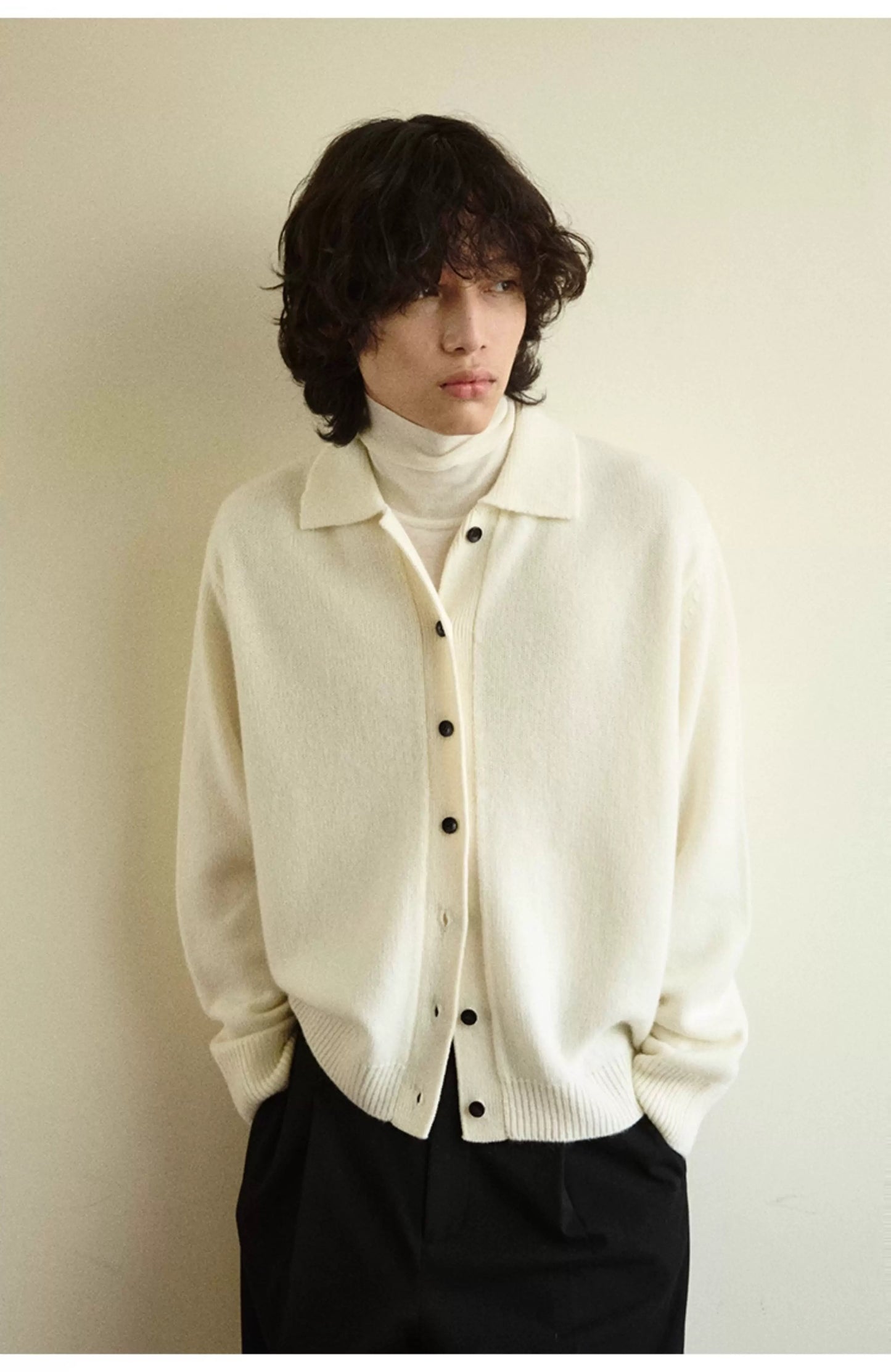 MERINO WOOL CASHMERE BLEND SWEATER