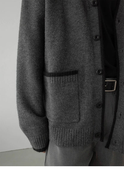 V-NECK KNITTED CARDIGAN
