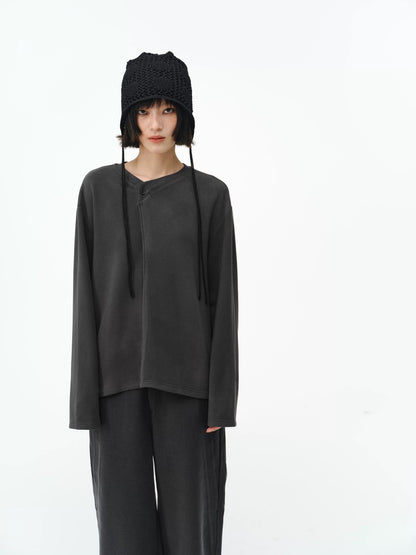 WARM V-NECK MERINO WOOL TOP