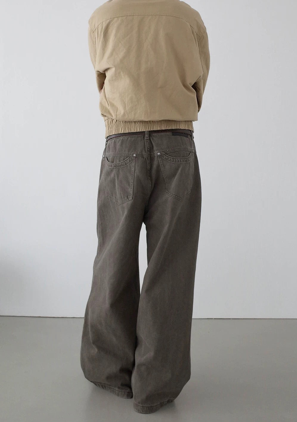 VINTAGE CURVED JEANS