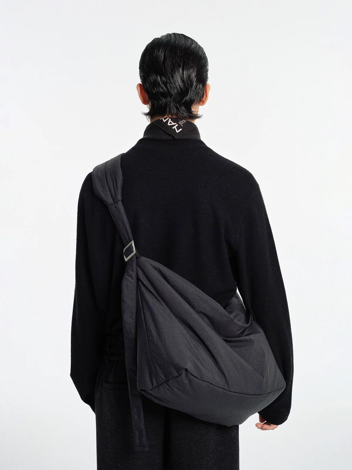 QUILTED SHOULDER BAG