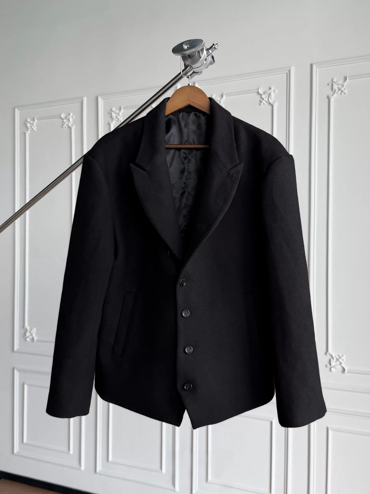 CURVED BUTTON WOOL BLEND JACKET 5
