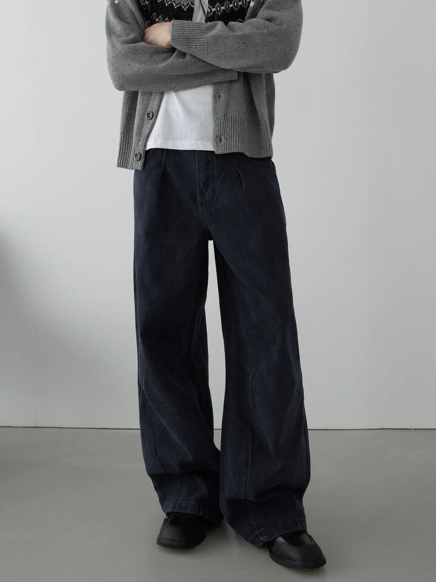 VINTAGE CURVED JEANS