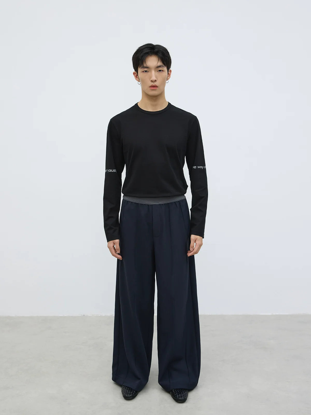RELAX WIDE TROUSERS