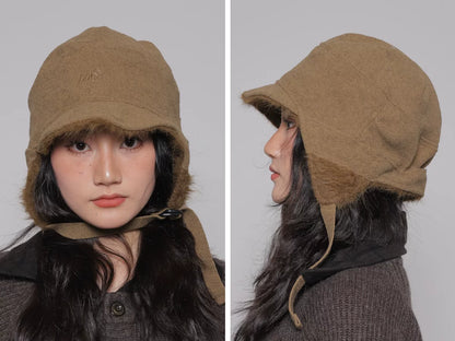 REVERSIBLE FLIGHT CAP 19