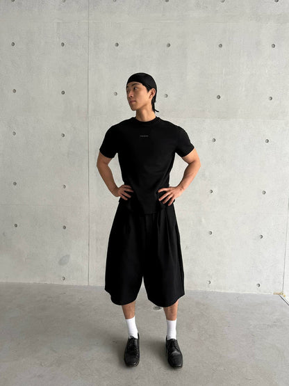 TEXTURED CROPPED SHORTS