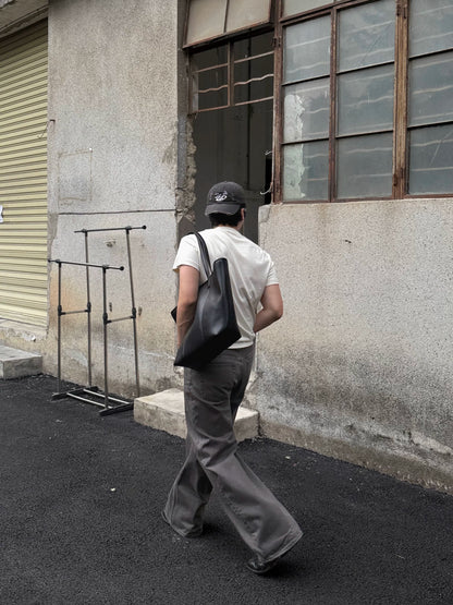 EDGED COMMUTER BAG