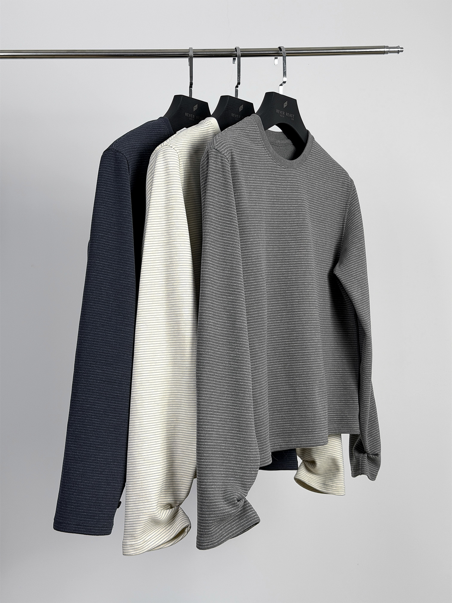 REVERSIBLE BORDER LONG SLEEVE