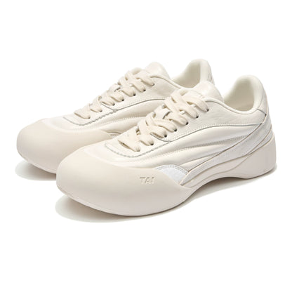 HEIGHT-BOOSTING CASUAL SNEAKERS