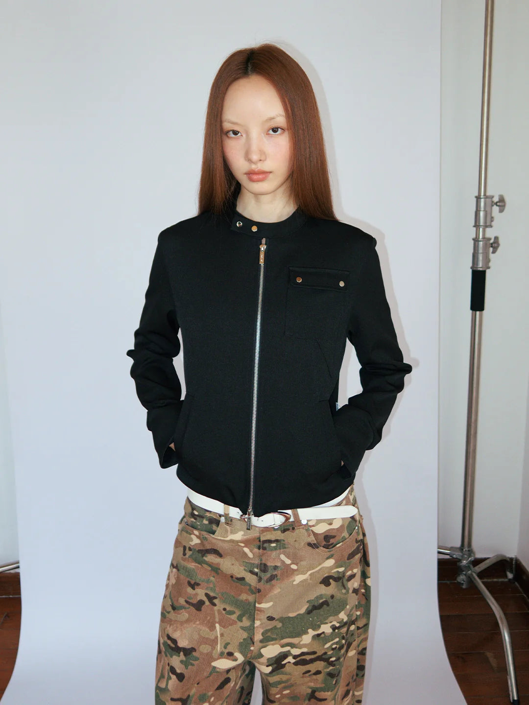 CHIC BLACK SHORT JACKET