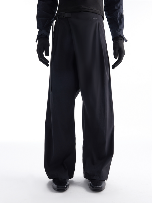 TORSION QUICK-RELEASE CROPPED PANTS