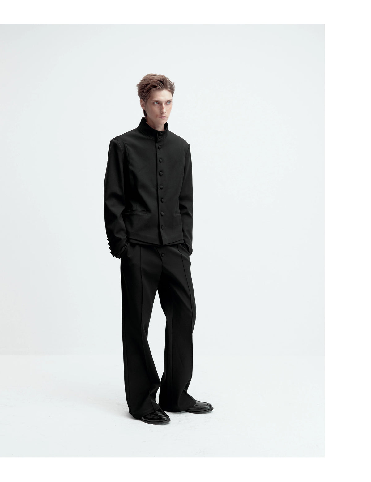 SLIM-FIT DETACHABLE SUIT JACKET