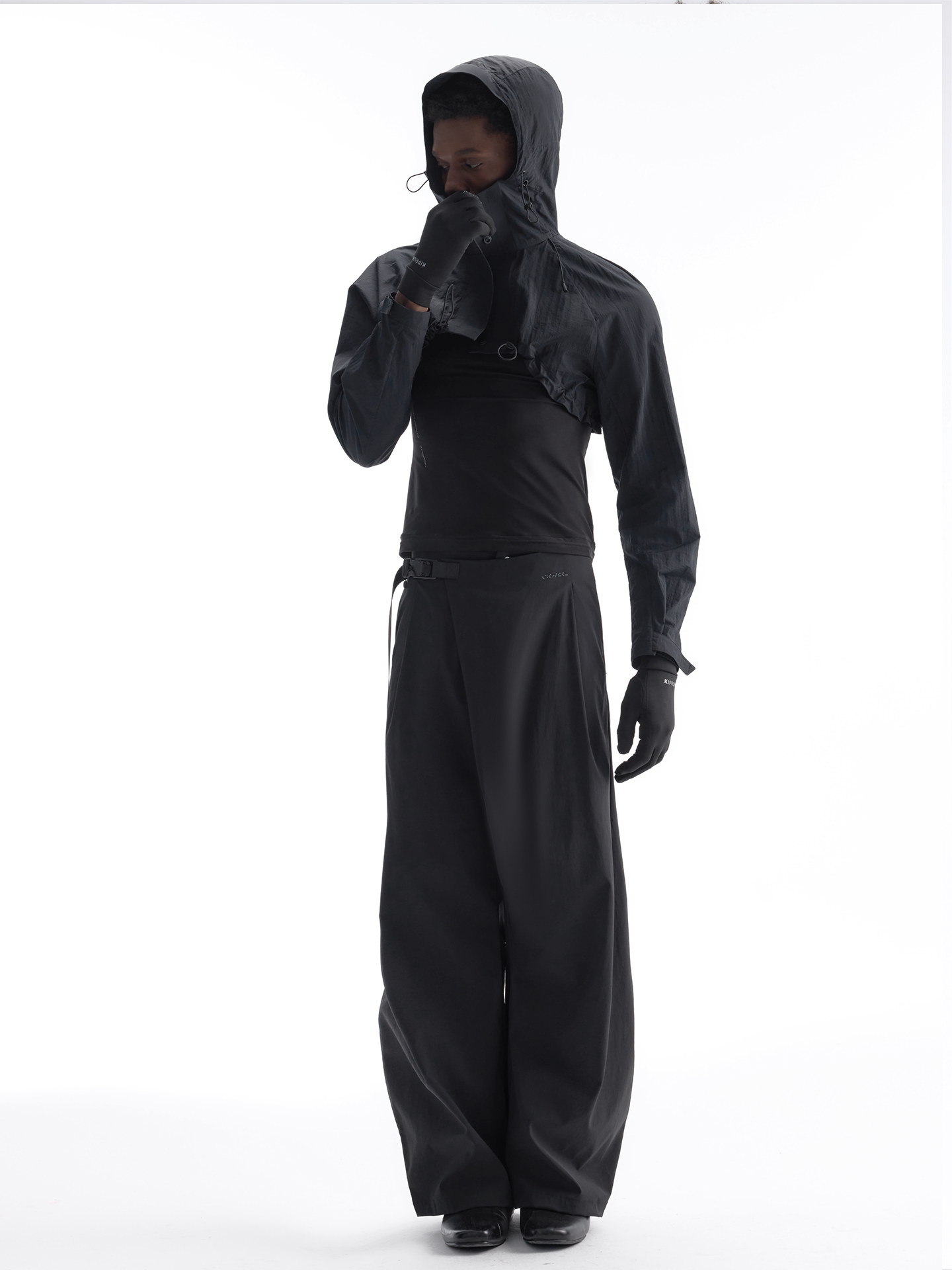 TORSION QUICK-RELEASE CROPPED PANTS
