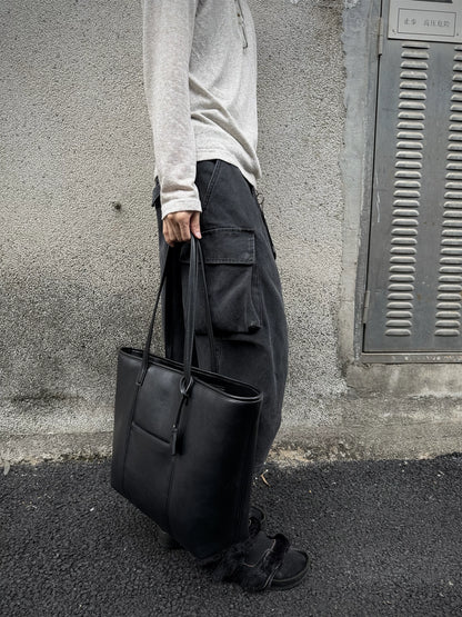 EDGED COMMUTER BAG
