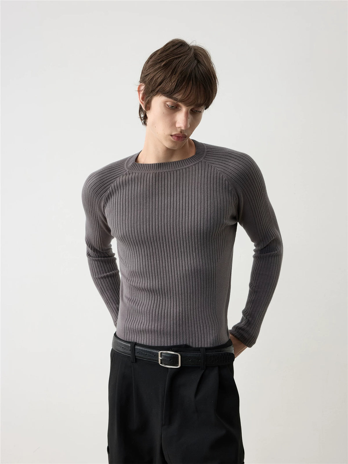 FITTED KNIT SWEATERS & ACTIVEWEAR