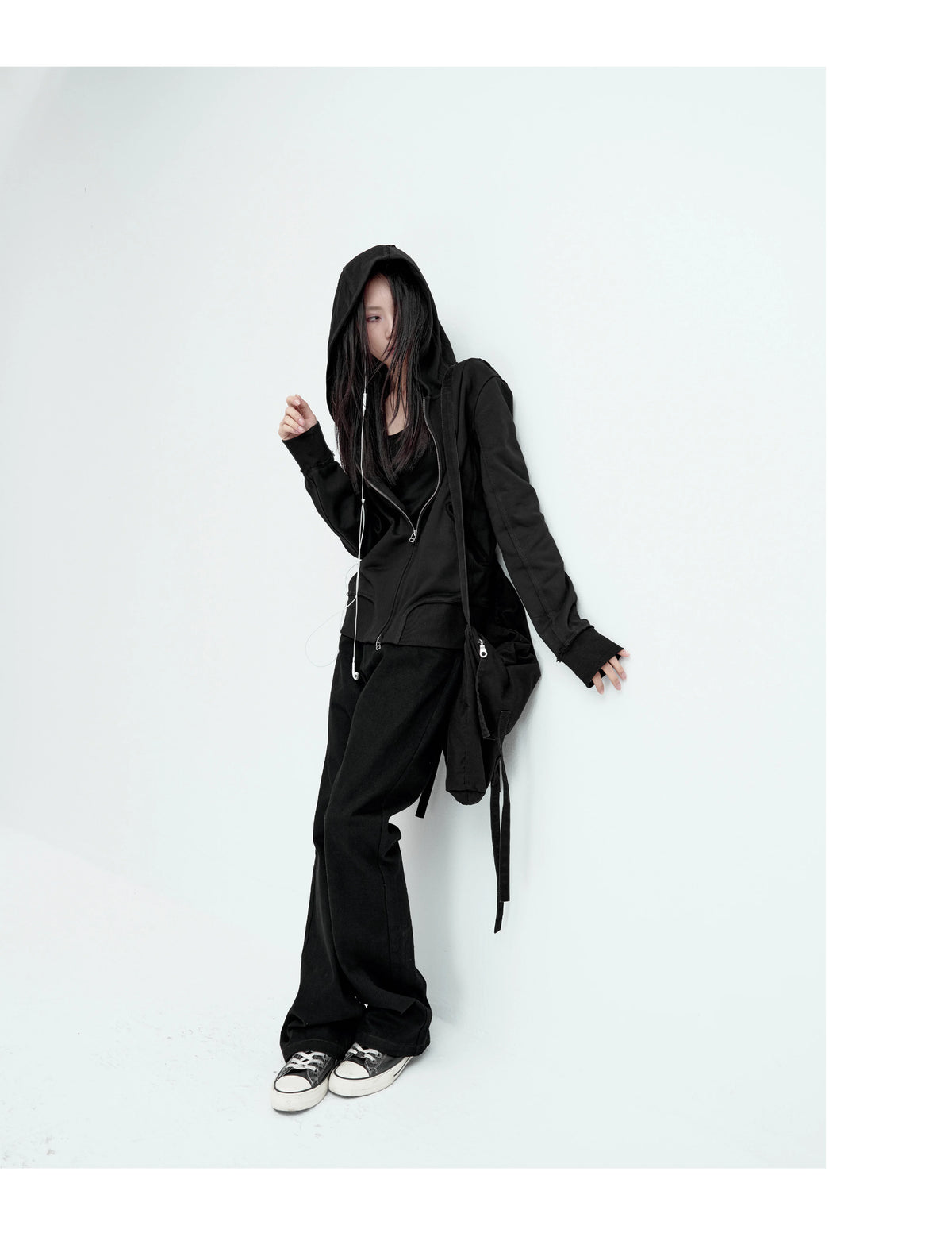 ZIPPERED SLIM-FIT HOODIE