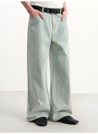 LIGHT BLUE JEANS