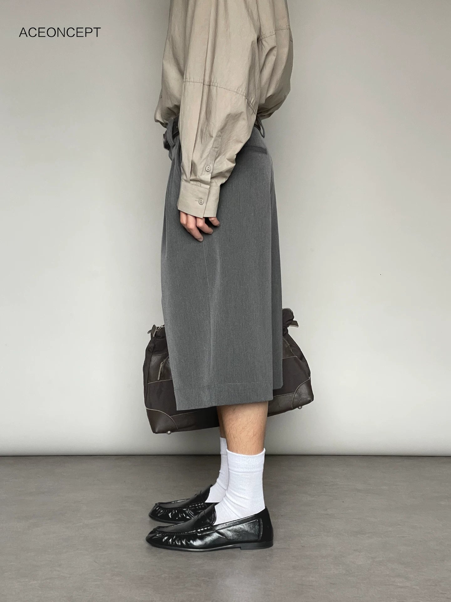 PLEATED CASUAL JORTS